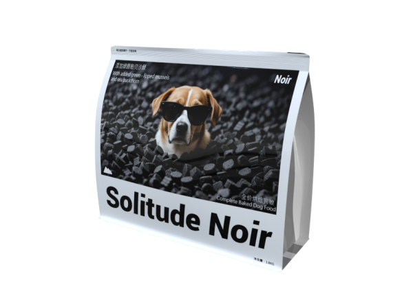Solitude Noir